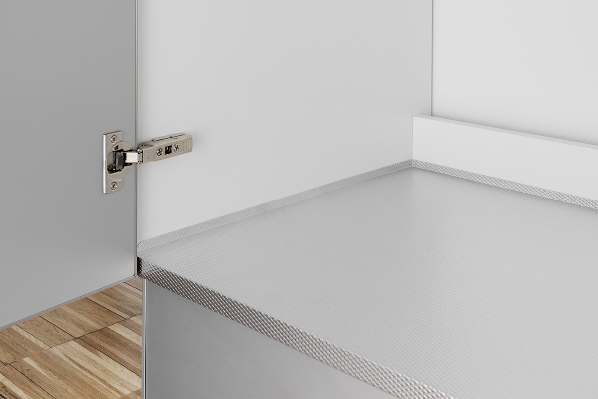 Гигиенический алюминиевый поддон для защиты шкафа под мойку с рифленой поверхностью