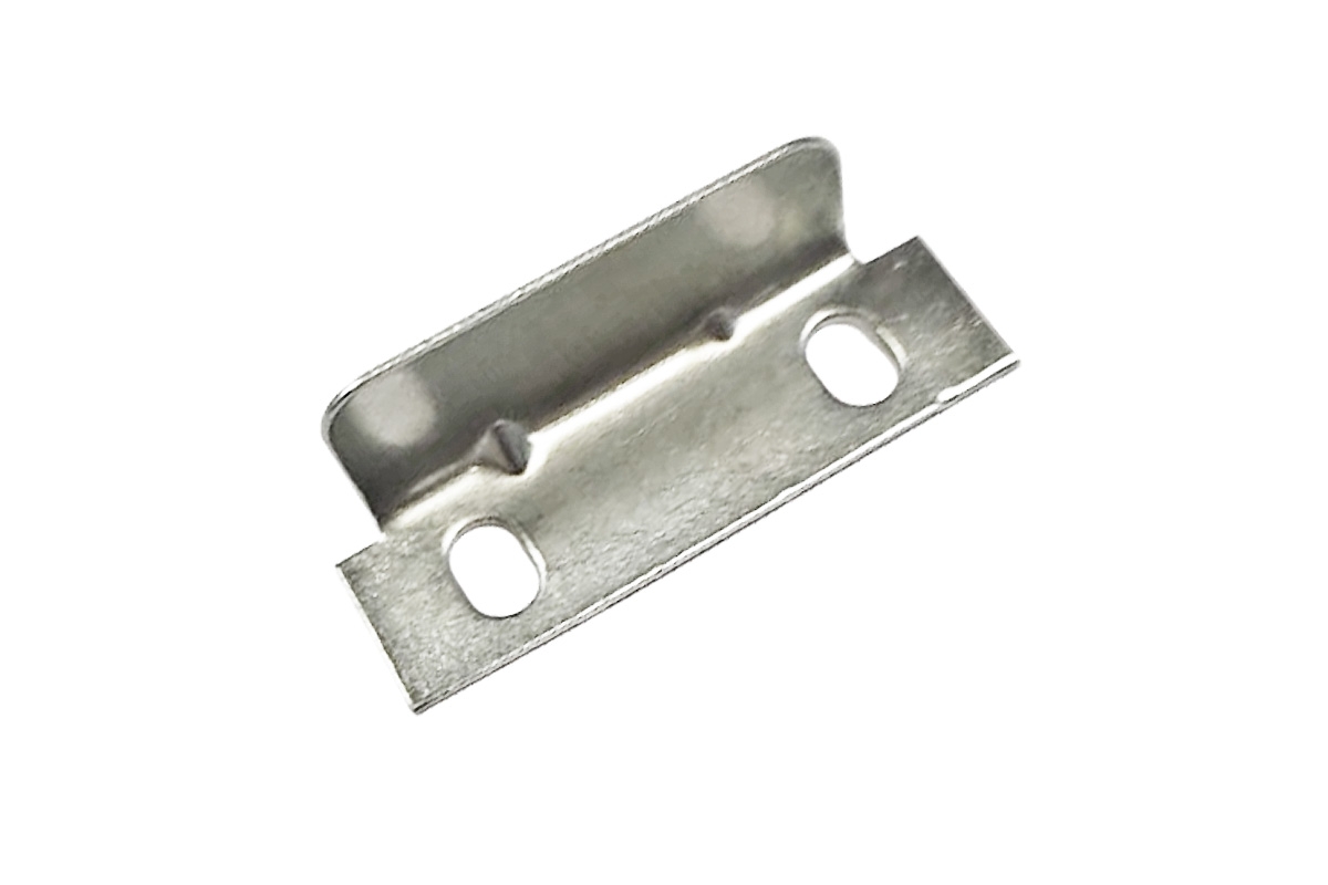 Ответная планка мебельного замка угловая Amix, никель